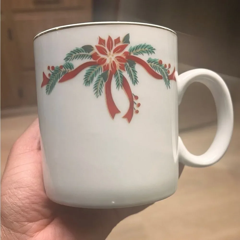 Poinsettia & Ribbons Christmas Fine China Mug Set